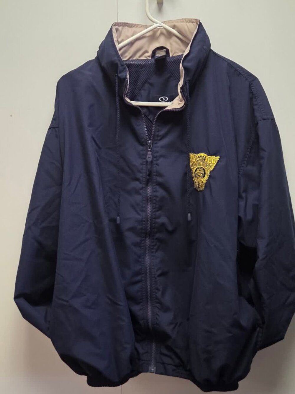Vantage Windbreaker Jacket Mens XL Navy 1960 Crest Embroidered Hidden Hood